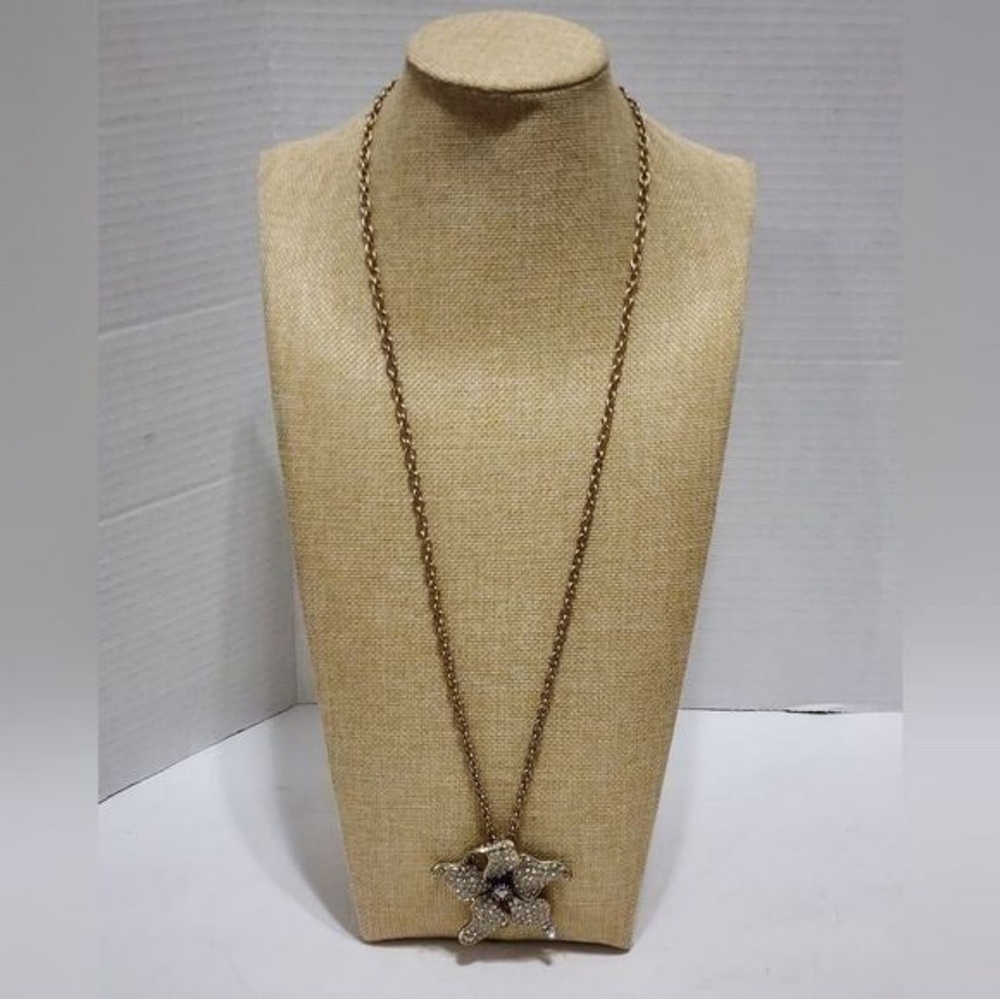 Gold Starfish Pendant Necklace